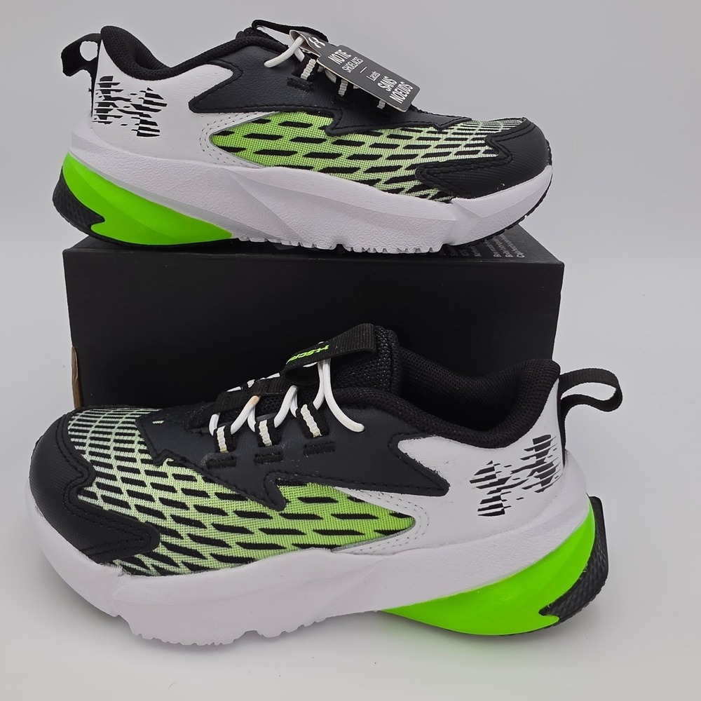 Under Armour BPS Scramjet 7 Kids Running Shoes Black Lime Green 11K 6006928-100